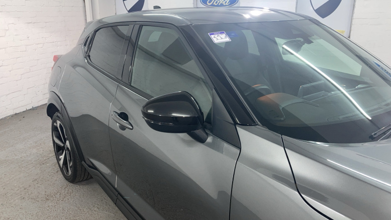 Nissan Juke 1.0 DiG-T 114 N-Connecta 5dr Petrol Hatchback